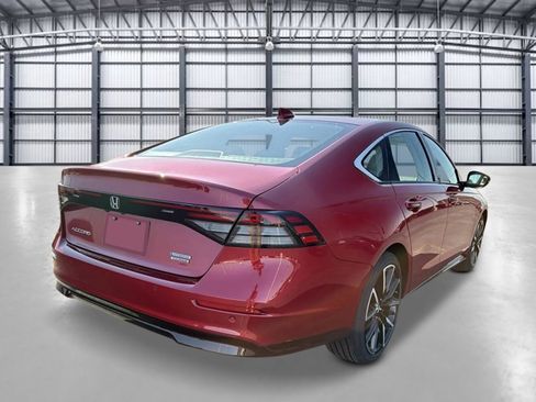 New 2026 Honda Accord Touring image 5