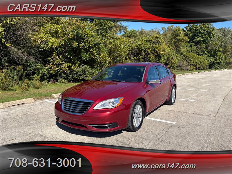 Used 2014 Chrysler 200 Limited w/ Sun/Sound Group FWD image 1