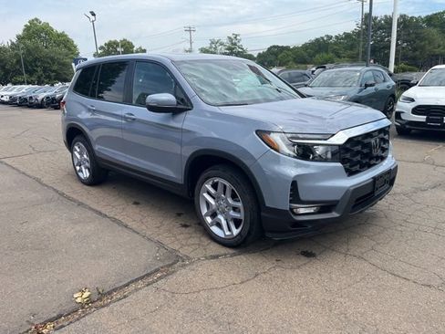 Used 2025 Honda Passport EX-L image 30