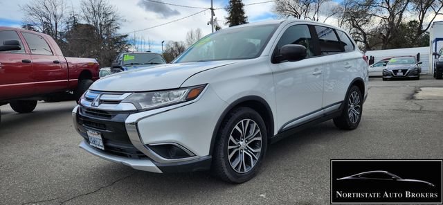 Used 2017 Mitsubishi Outlander ES FWD image 5