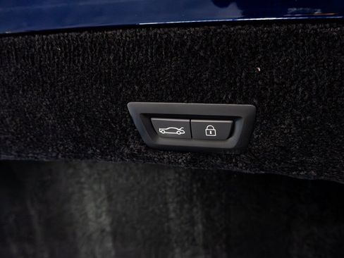 Used 2021 Rolls-Royce Phantom Sedan RWD image 66