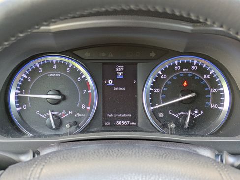 Used 2015 Toyota Highlander XLE image 24