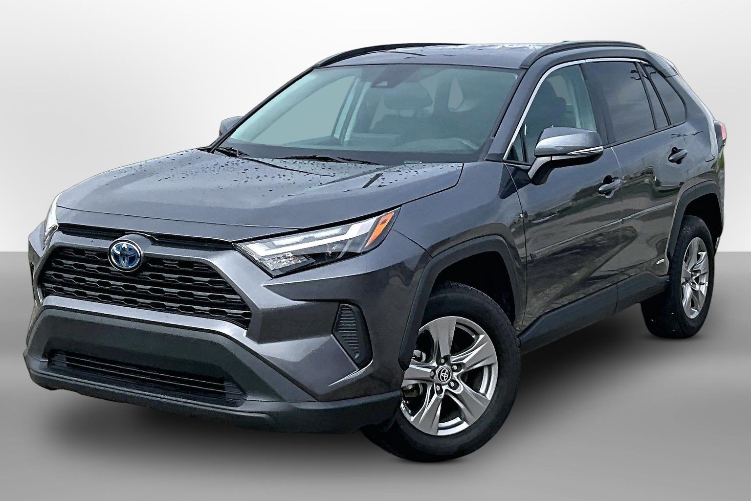 Used 2024 Toyota RAV4 LE AWD/4WD image 13