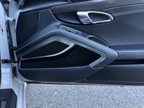 Certified 2019 Porsche 911 Turbo S image 22