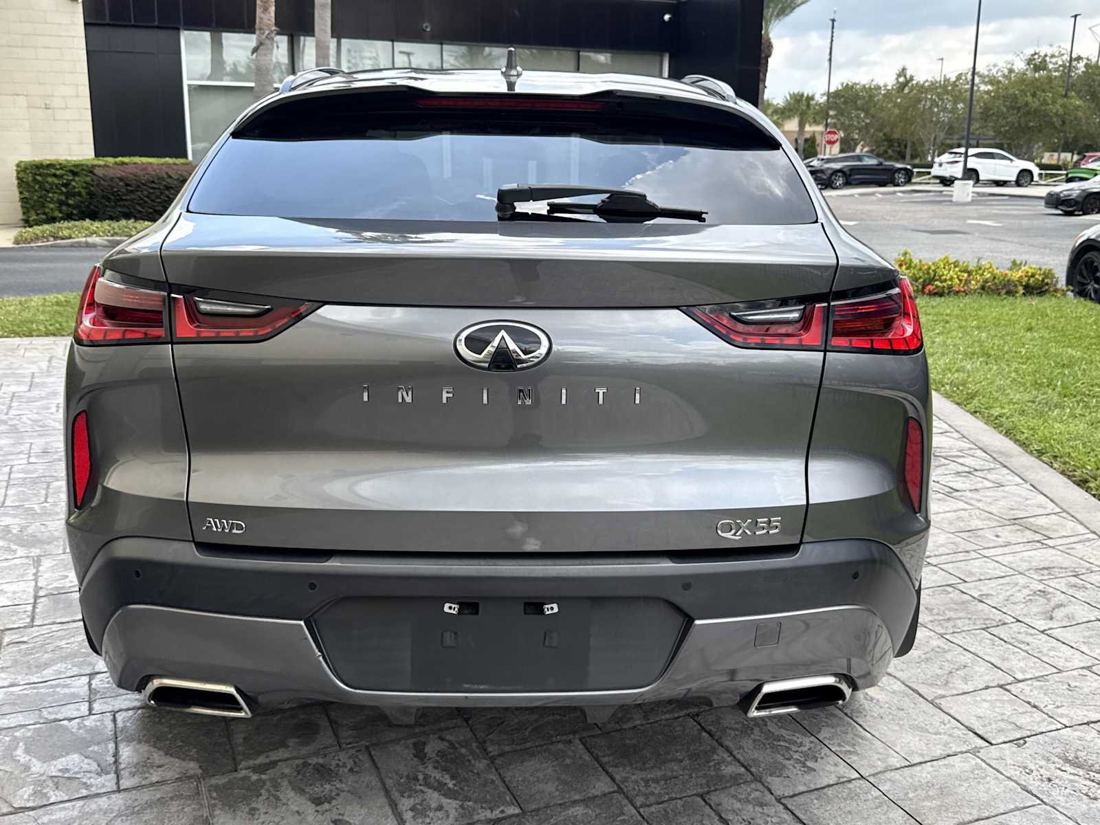 Used 2023 INFINITI QX55 Luxe w/ Cargo Package AWD/4WD image 5