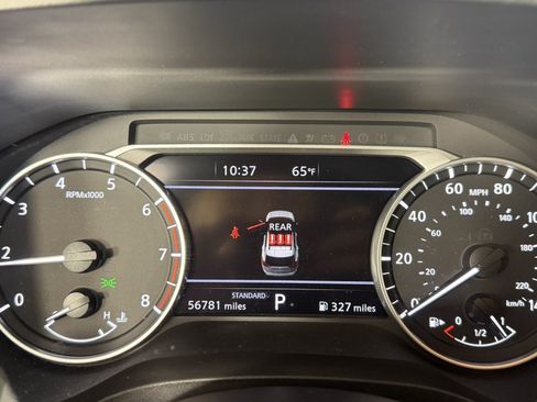 Used 2024 Nissan Rogue SV FWD image 17