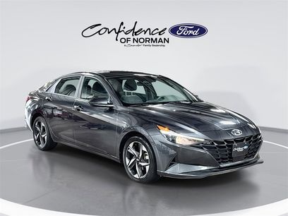 Used 2023 Hyundai Elantra SEL w/ Convenience Package