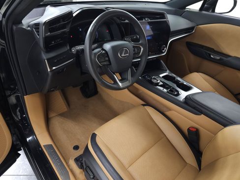 Certified 2023 Lexus RZ 450e Premium w/ Technology Package AWD/4WD image 17