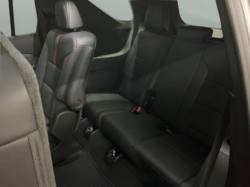 New 2026 Chevrolet Traverse RS image 25