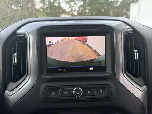 Used 2021 Chevrolet Silverado 1500 Custom Trail Boss image 26