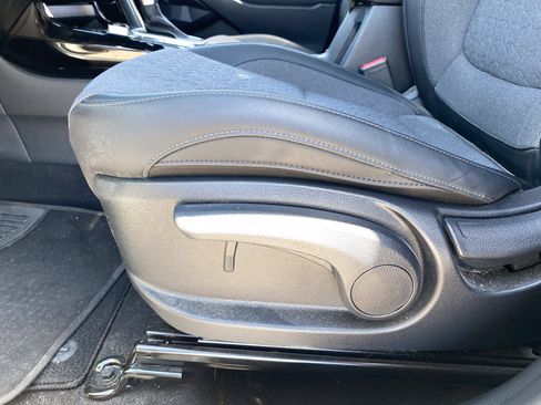 Used 2024 Kia Seltos S FWD image 21