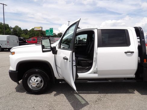 Used 2025 Chevrolet Silverado 3500 W/T w/ WT Convenience Package AWD/4WD image 13