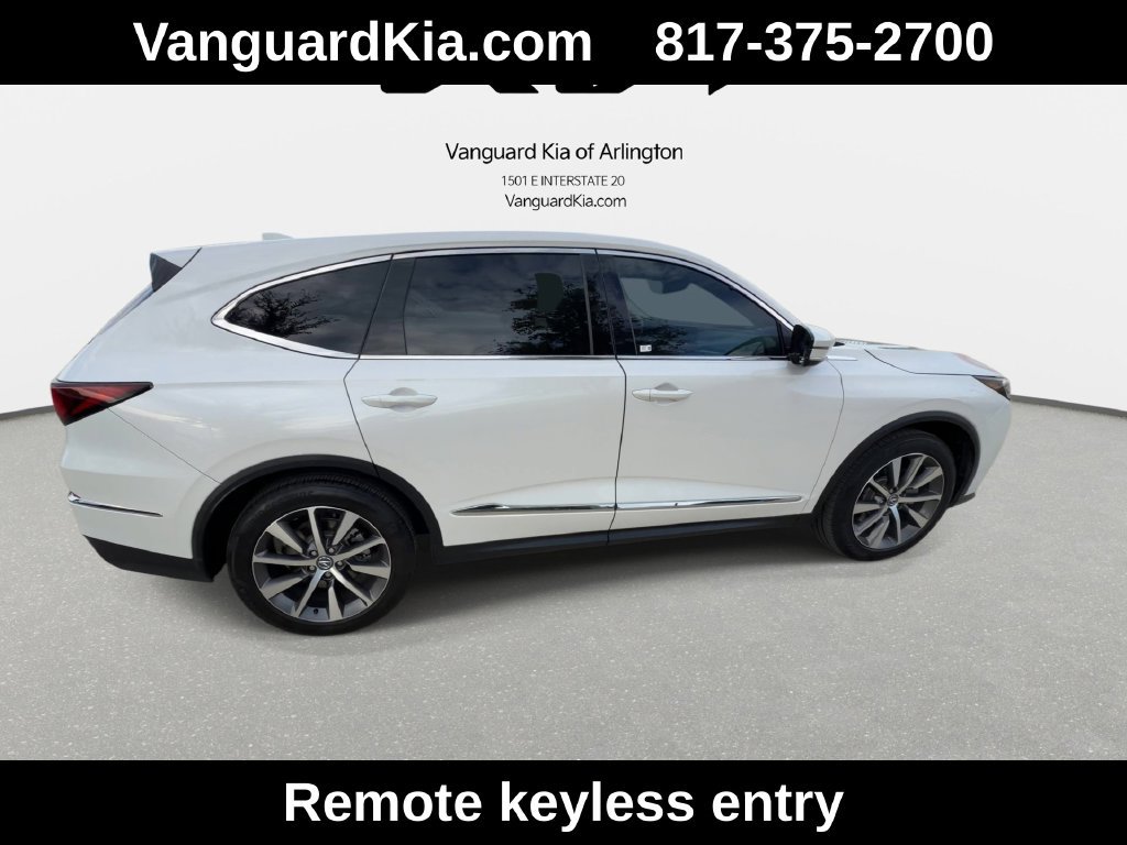 Used 2025 Acura MDX w/ Technology Package FWD image 10