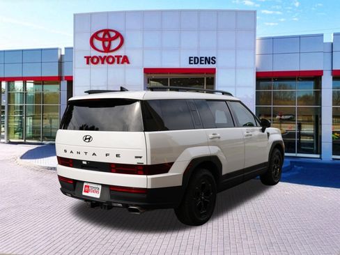 Used 2025 Hyundai Santa Fe XRT AWD/4WD image 3