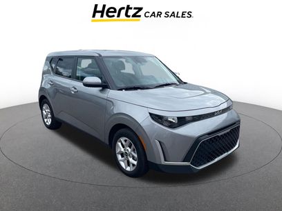 Used 2025 Kia Soul LX w/ LX Technology Package