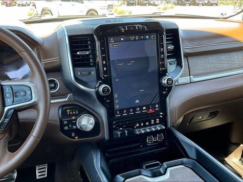 Used 2023 RAM 1500 Limited AWD/4WD image 5