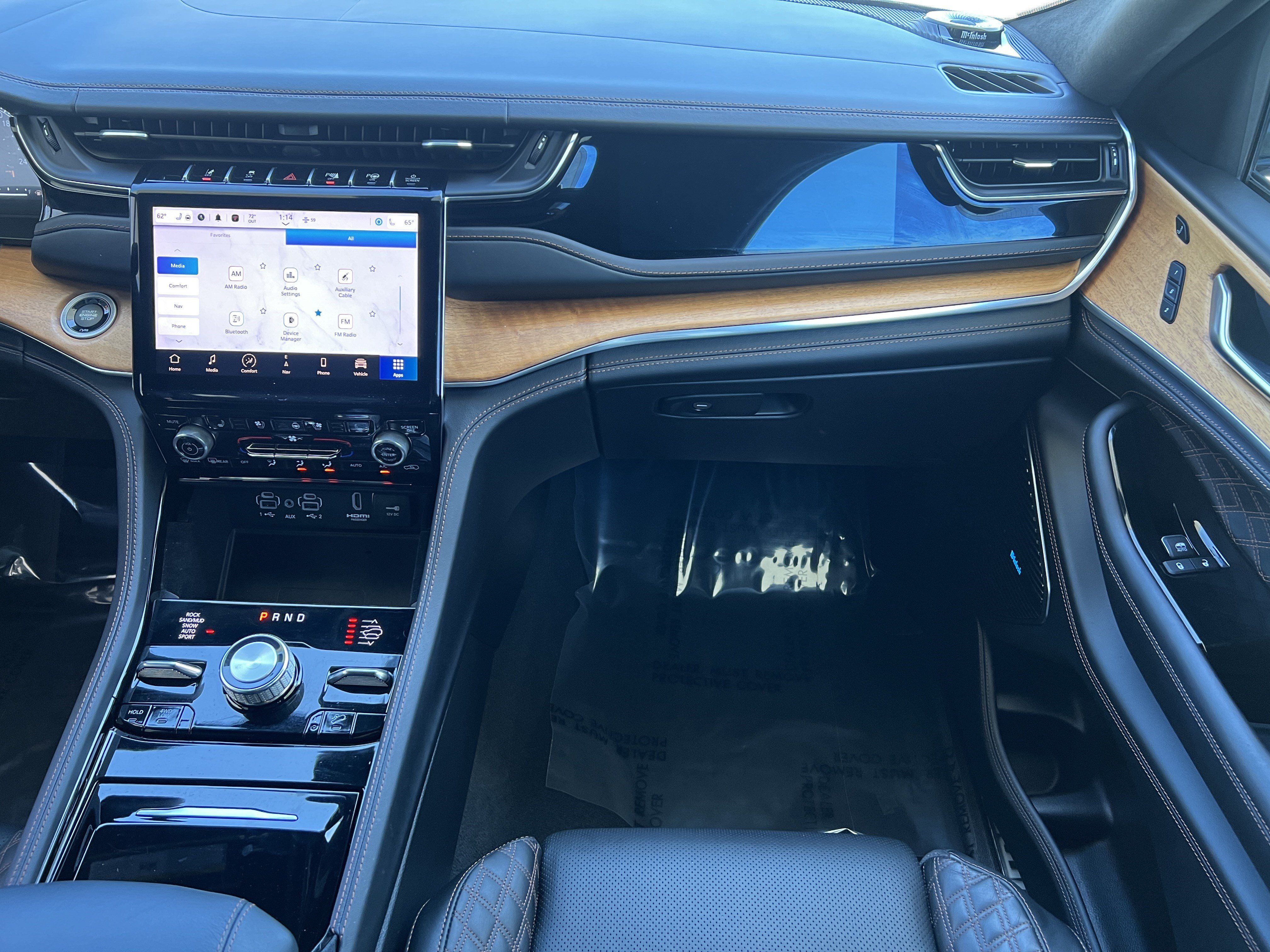 Used 2022 Jeep Grand Cherokee L Summit AWD/4WD image 38
