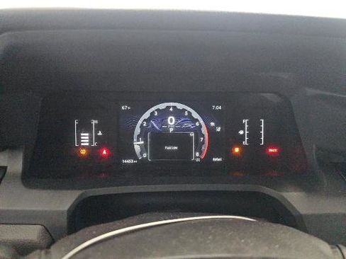 Used 2024 Toyota Tacoma SR image 16