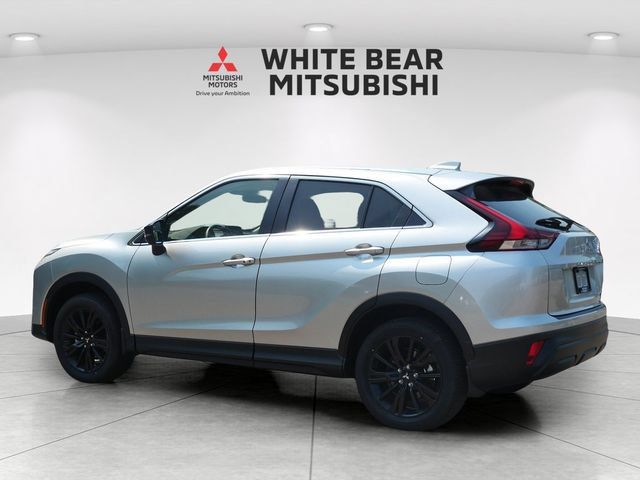 Used 2026 Mitsubishi Eclipse Cross LE AWD/4WD image 4