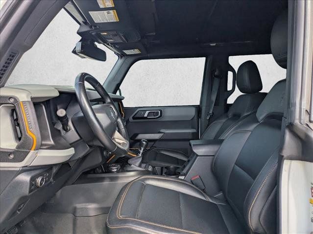 Used 2022 Ford Bronco Badlands w/ Sasquatch Package AWD/4WD image 11