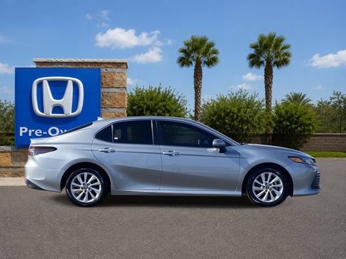 Used 2023 Toyota Camry LE FWD image 6