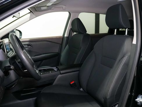 Used 2023 Nissan Rogue S FWD image 15