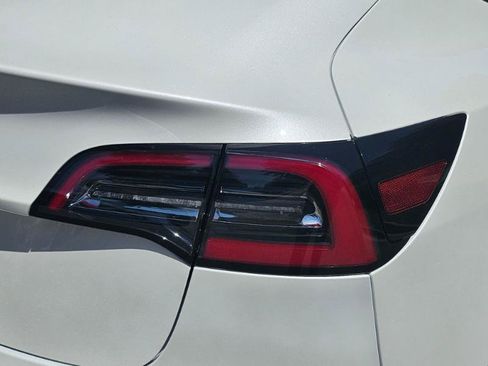 Used 2023 Tesla Model 3 Standard Range RWD image 30