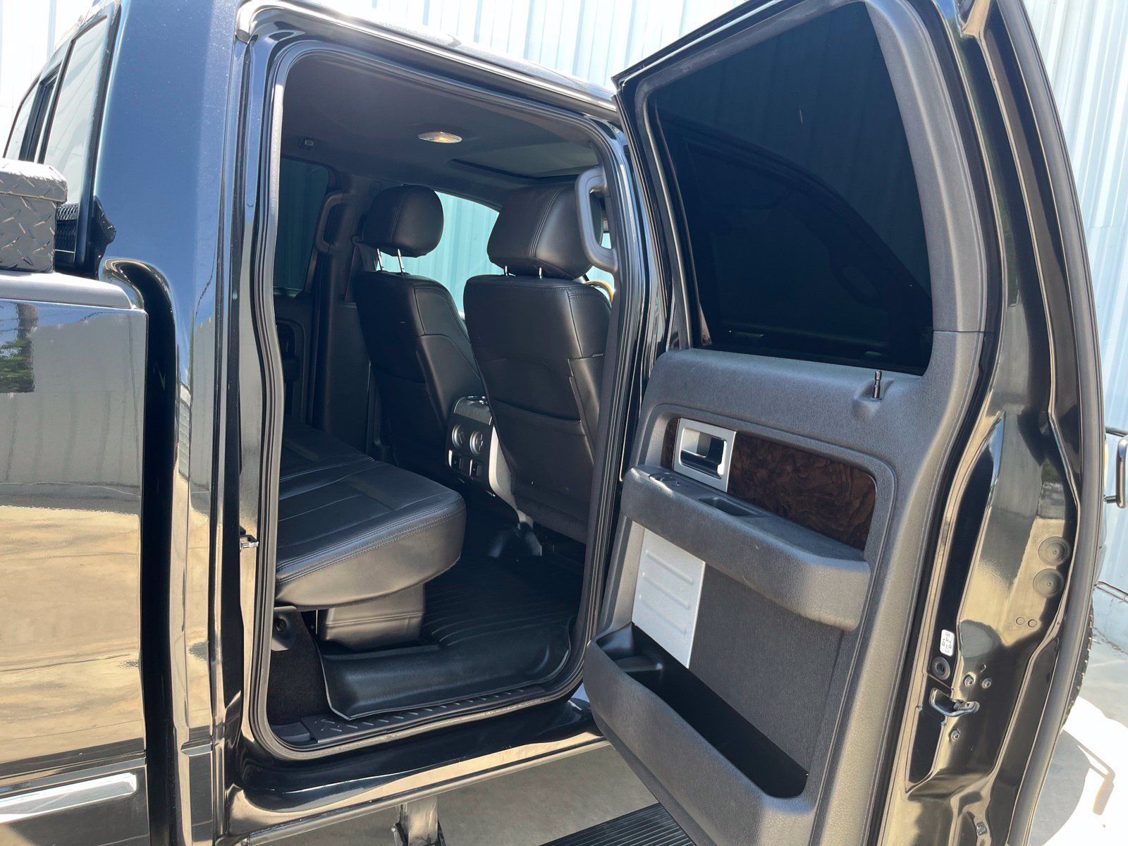 Used 2014 Ford F150 Platinum AWD/4WD image 14