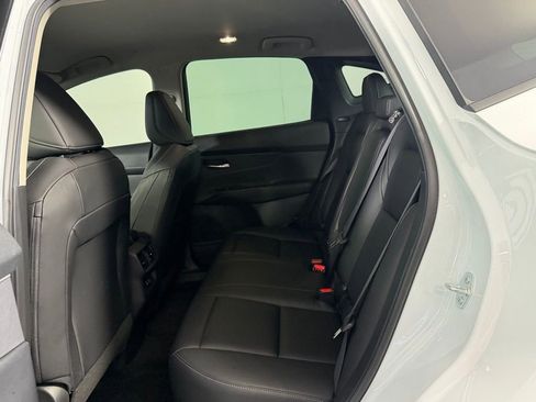 Used 2025 Nissan Murano SV FWD image 27