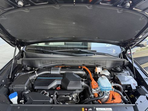 Used 2022 Kia Sorento AWD SX Prestige Plug-In Hybrid image 61