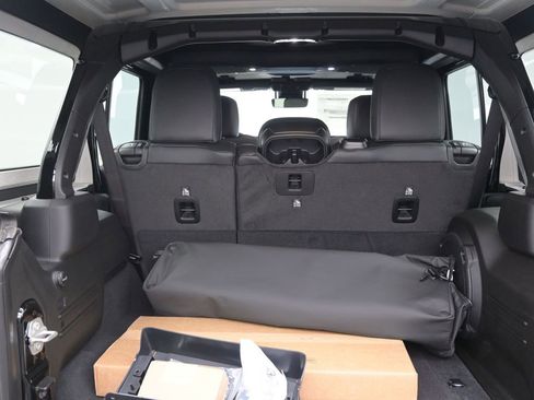 New 2024 Jeep Wrangler Unlimited Rubicon 392 AWD/4WD image 18
