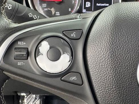 Used 2018 Buick Regal Preferred FWD image 18