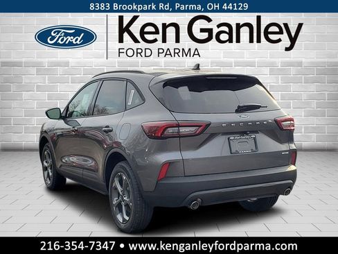 New 2026 Ford Escape ST-Line w/ Cold Weather Package image 7