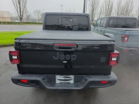 New 2026 Jeep Gladiator Willys image 4