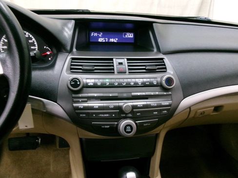 Used 2011 Honda Accord LX image 28