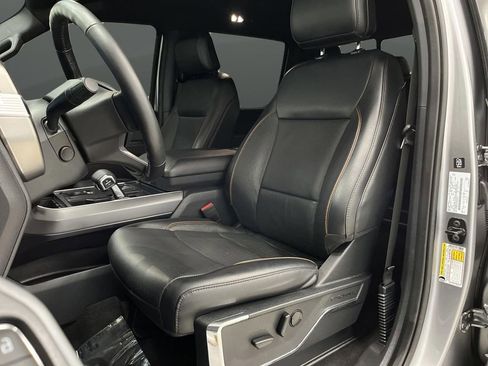 Used 2024 Ford F150 Lariat image 4