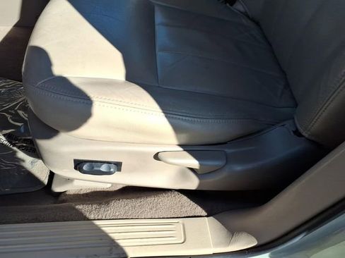 Used 2004 Mercury Sable LS Premium image 12