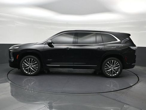 Used 2025 Buick Enclave Avenir w/ Trailering Package, 5000 lbs. FWD image 2