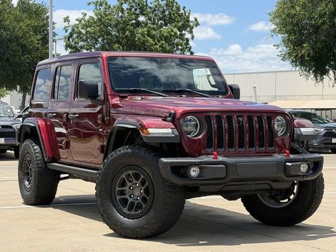 Used 2021 Jeep Wrangler Unlimited Rubicon w/ Xtreme Recon 35" Tire Package AWD/4WD image 2