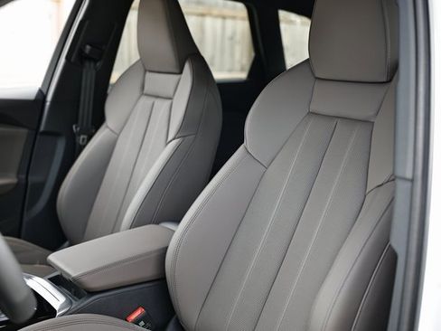 New 2025 Audi Q5 2.0T Premium Plus image 24