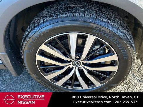 Certified 2025 Nissan Pathfinder Platinum AWD/4WD image 7