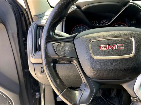 Used 2016 GMC Canyon SLE RWD image 24