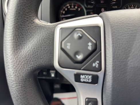 Used 2019 Toyota Tundra SR5 w/ SR5 Upgrade Package AWD/4WD image 25