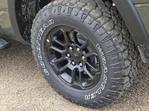 New 2026 RAM 1500 Rebel w/ Rebel Level 2 Equipment Group AWD/4WD image 6
