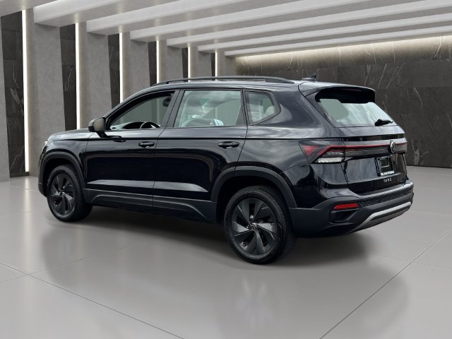 Used 2025 Volkswagen Taos S FWD image 4