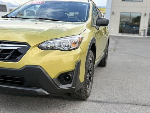 Used 2023 Subaru Crosstrek 2.0i AWD/4WD image 12