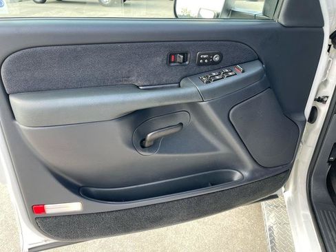 Used 2002 Chevrolet Silverado 3500 LT RWD image 27