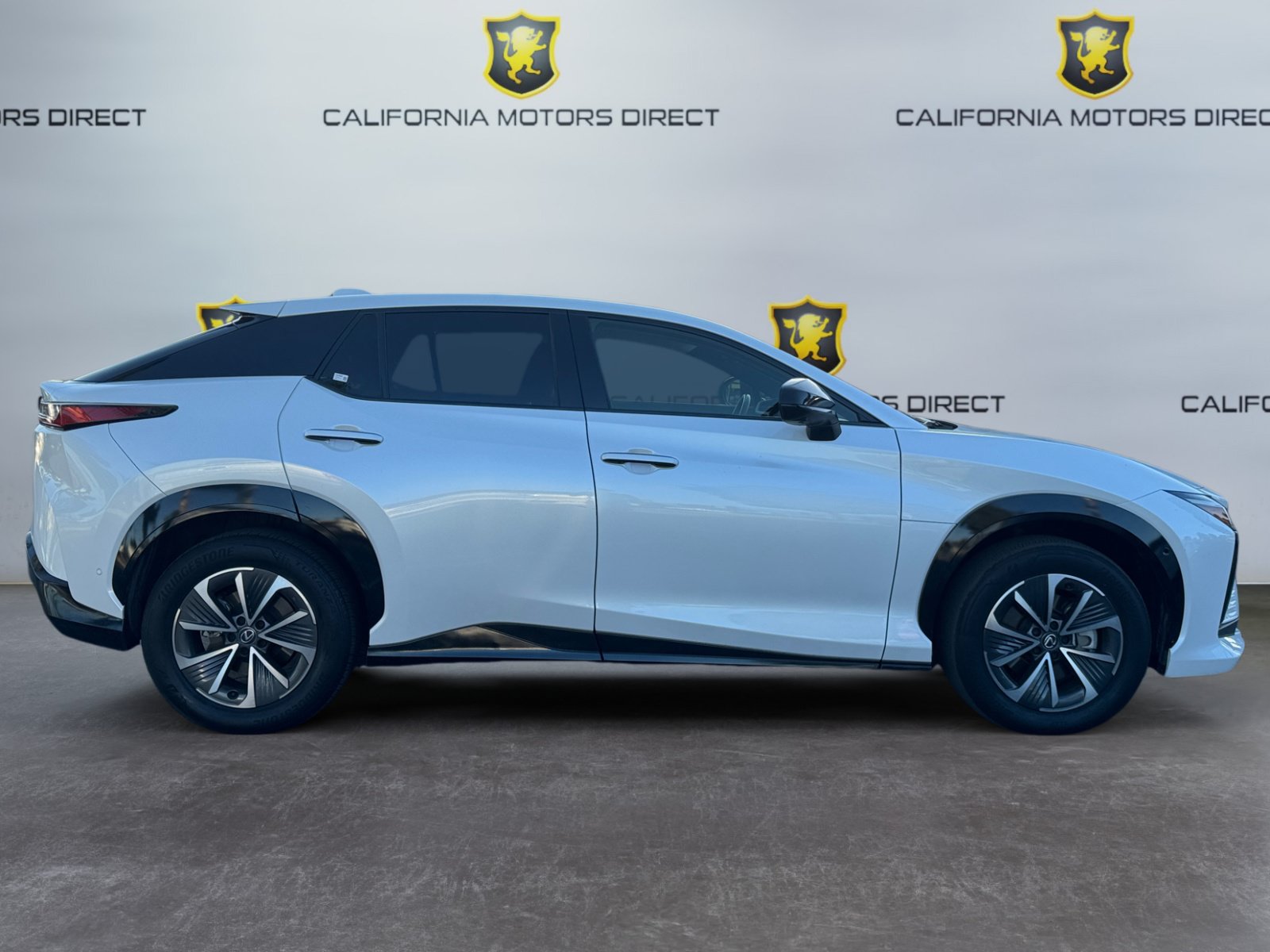 Used 2023 Lexus RZ 450e Premium w/ Technology Package AWD/4WD image 6