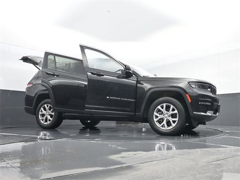 Used 2022 Jeep Grand Cherokee L Limited image 35