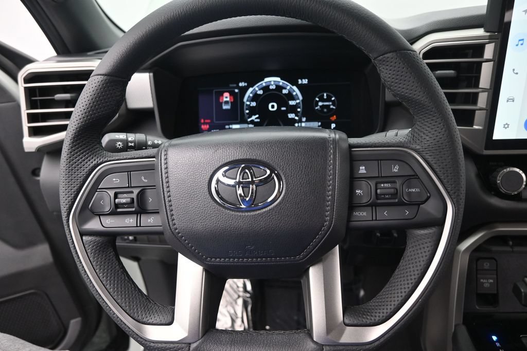 Used 2026 Toyota Tundra Limited AWD/4WD image 19